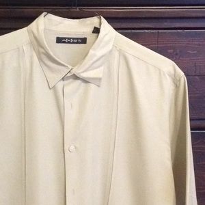 A[X]IST Short-Sleeved Shirt!